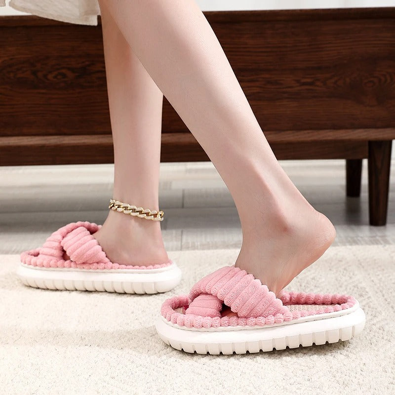 Non-slip bath slippers with open toe