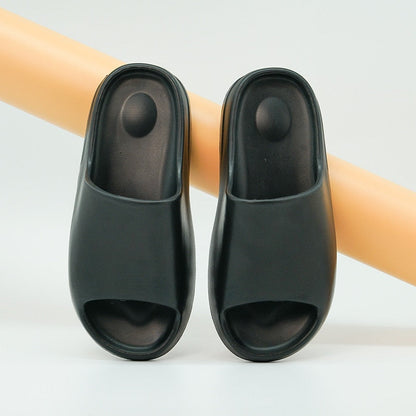 Non-slip comfortable slippers