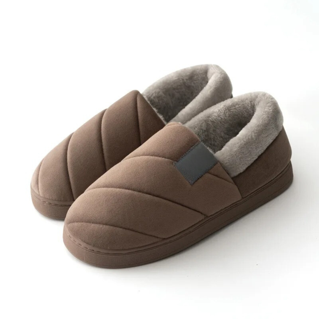 Non-slip furry slippers for men