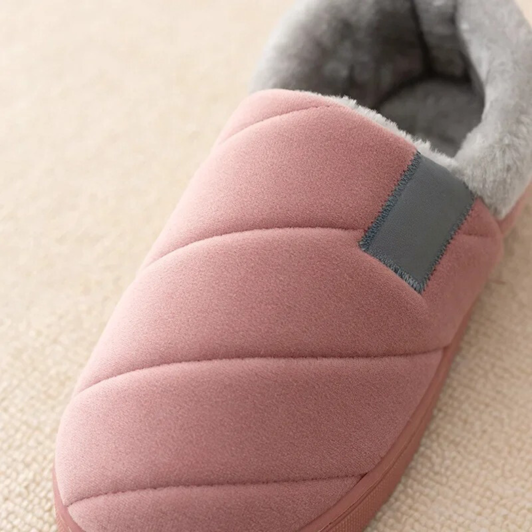 Non-slip furry slippers for men