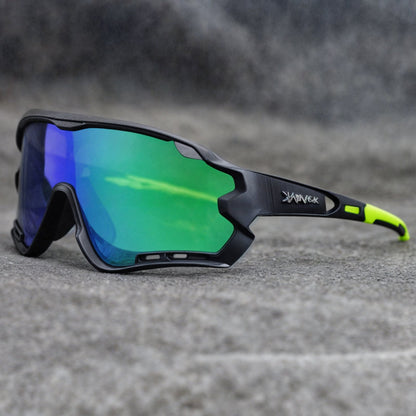 Photochromic sunglasses