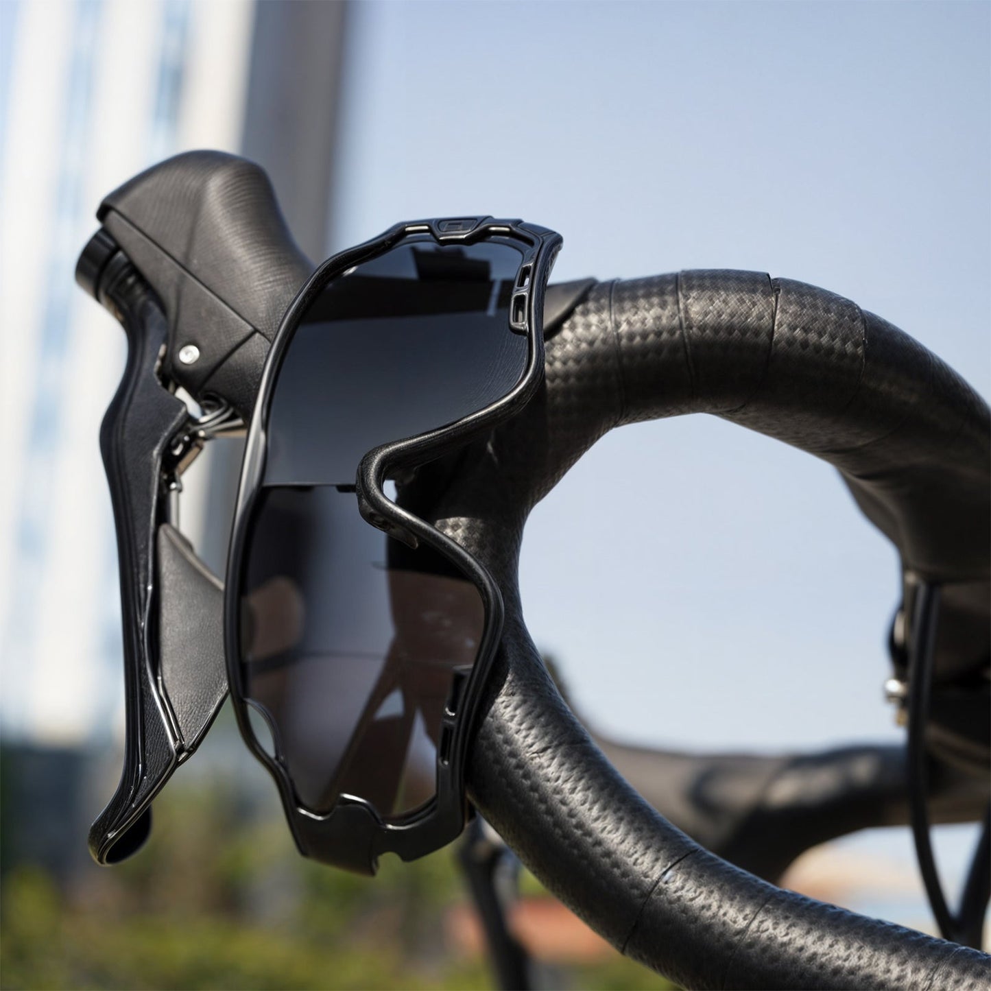Photochromic sunglasses
