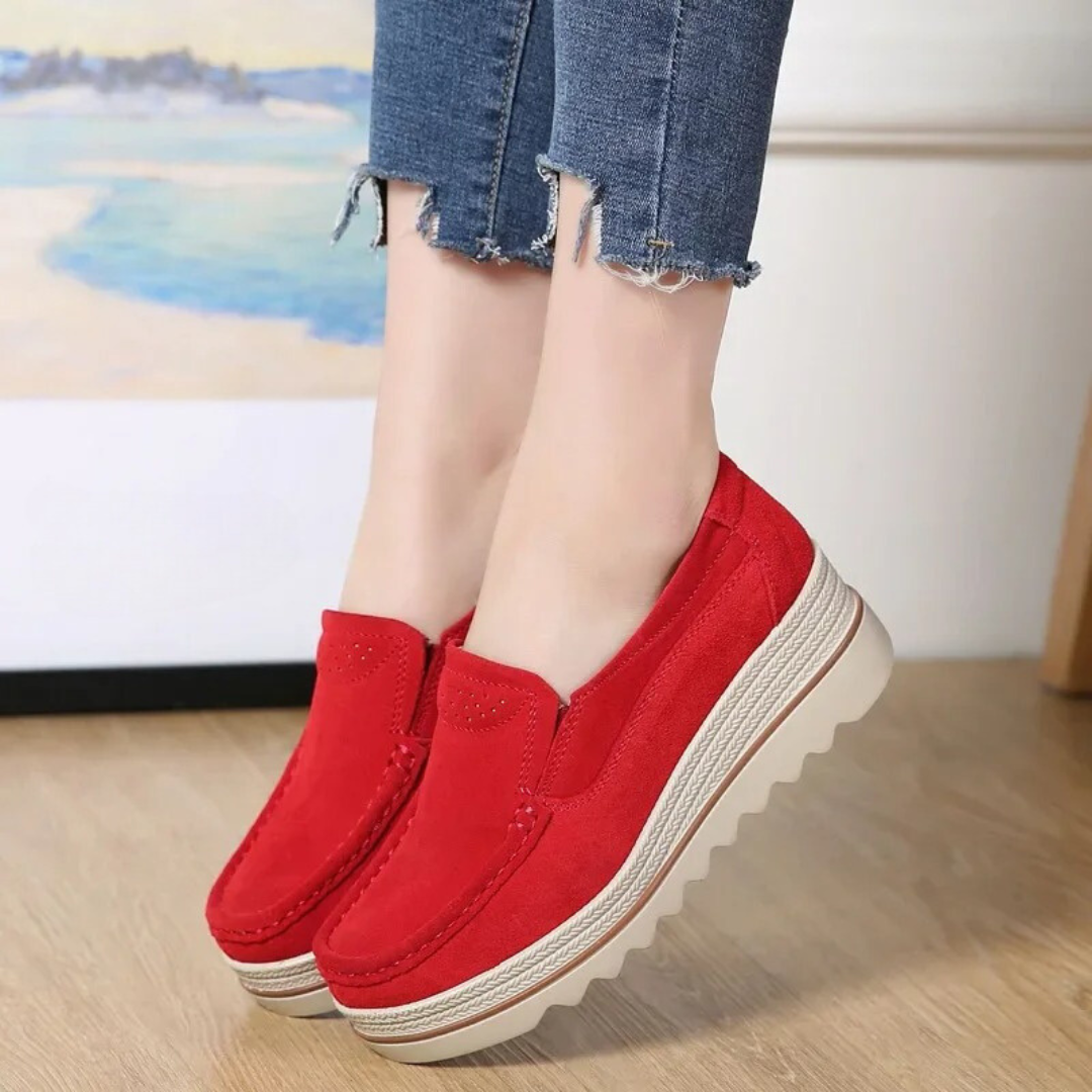 Platform trainers for women