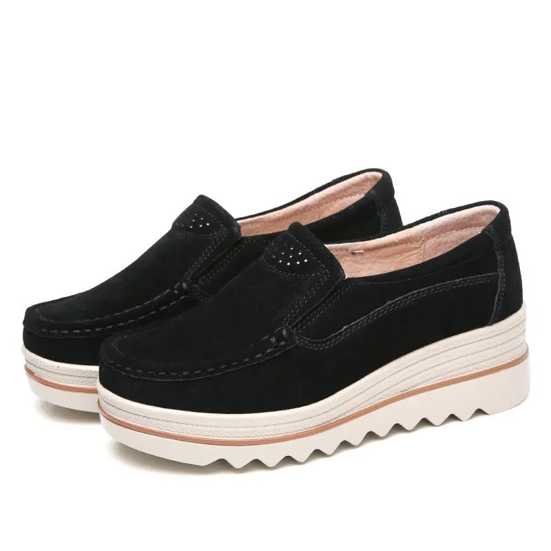 Platform trainers for women