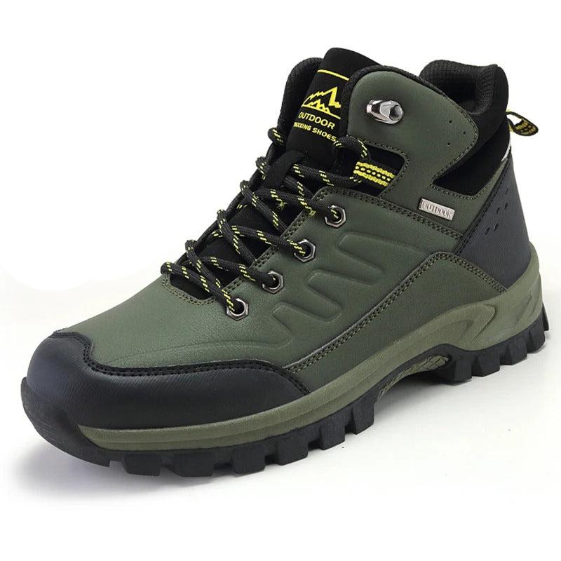 Plush hiking boots for men