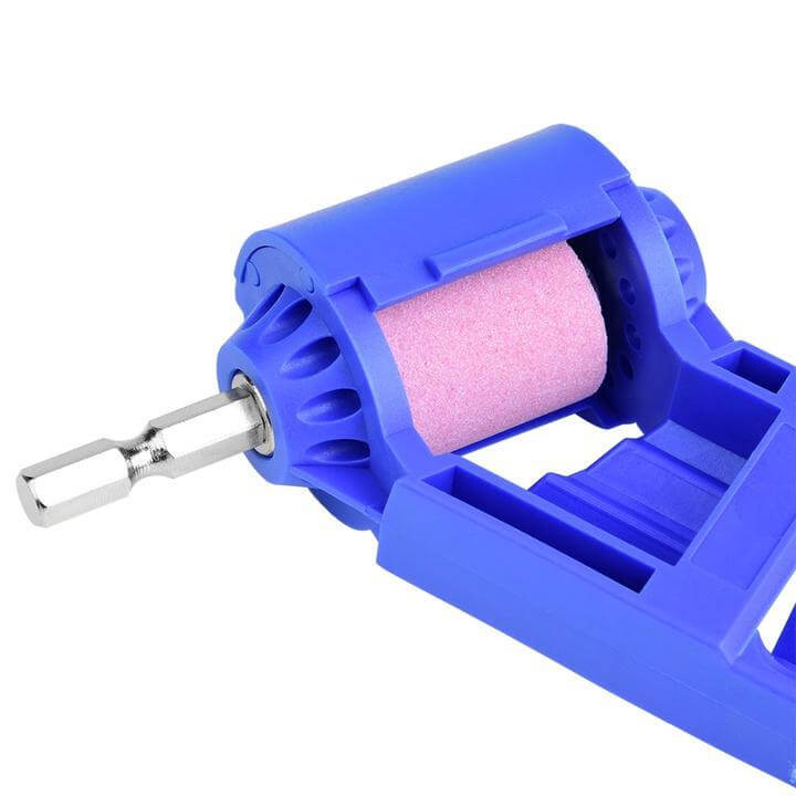Portable drill bit sharpener
