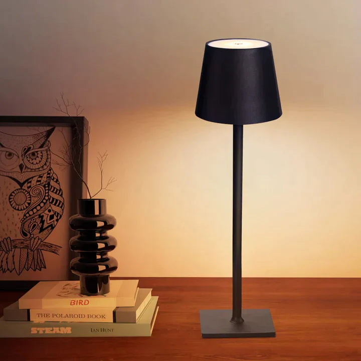 Rechargeable Table Lamp Elegant Aluminium Wireless Waterproof for Indoor and Outdoor
