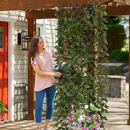 Retractable garden fencing