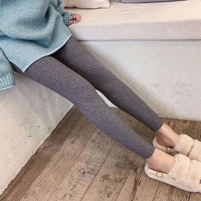 Ribbed high-waisted leggings for women