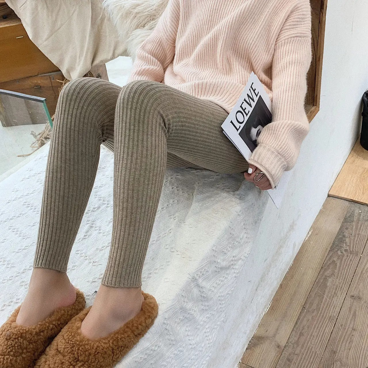 Ribbed high-waisted leggings for women