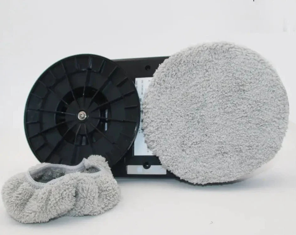Robotic window hoover