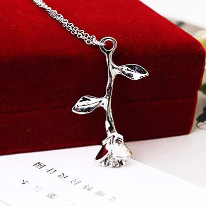 Rose Pendant Necklace