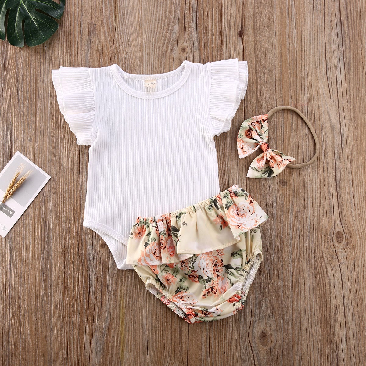 Ruffled Ribbed Floral Shorts Set