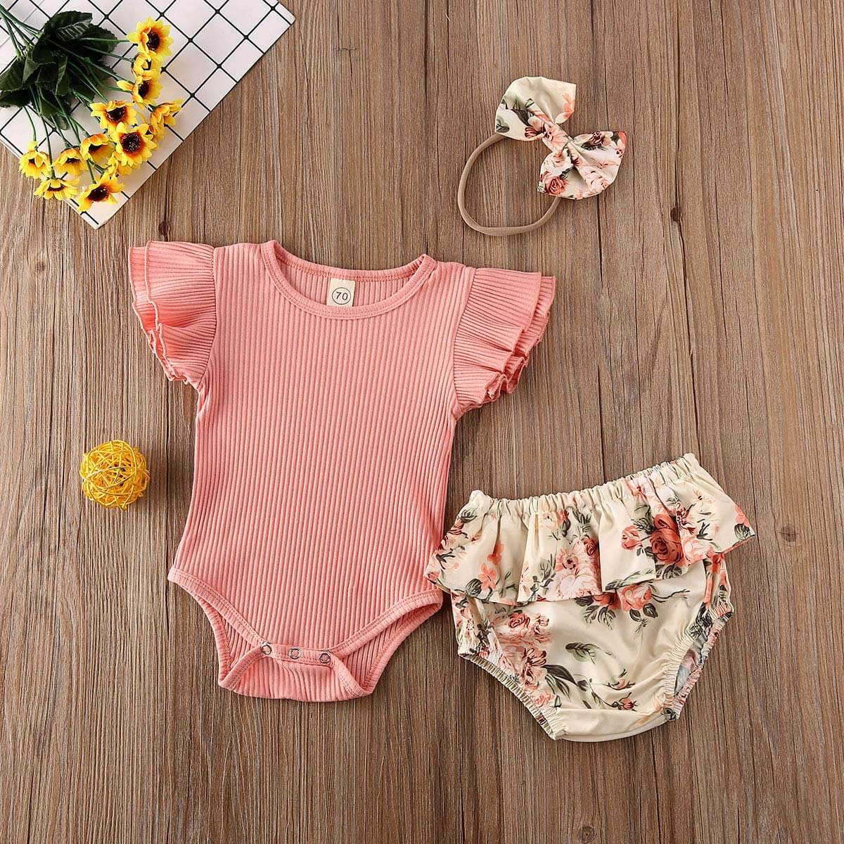 Ruffled Ribbed Floral Shorts Set
