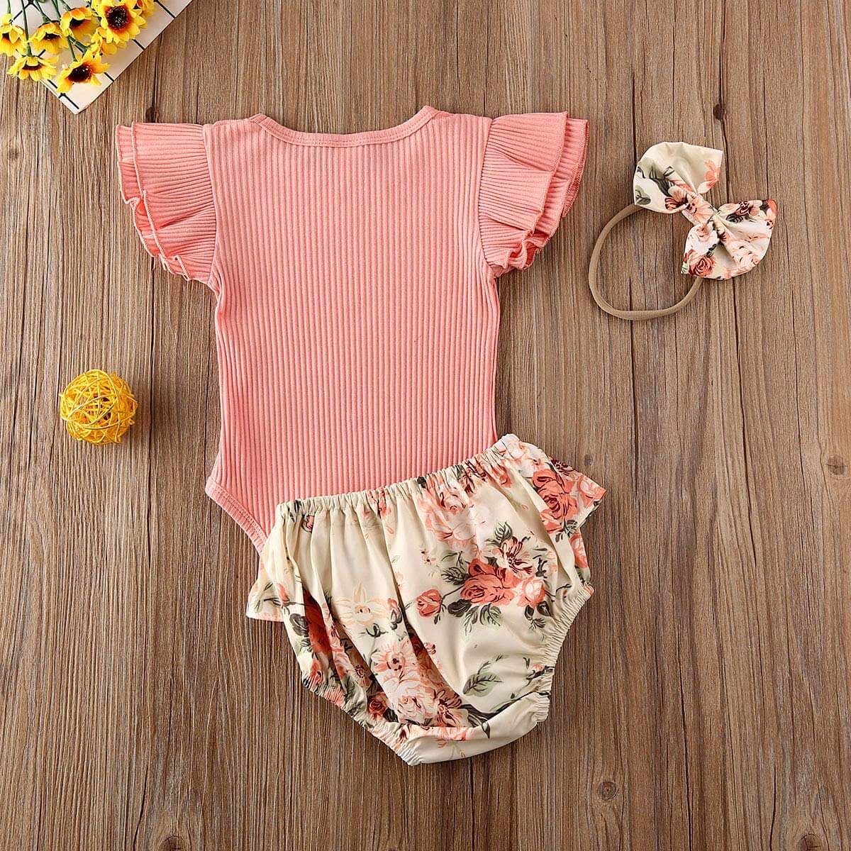 Ruffled Ribbed Floral Shorts Set