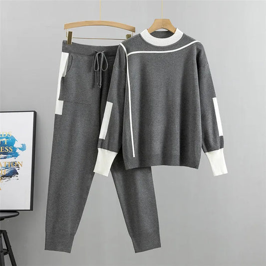 Women's Tracksuit Modern Comfort Breathable Material for Sport and Casual Use