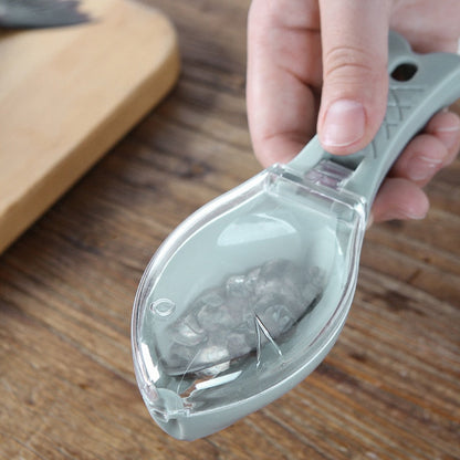Screw scraper