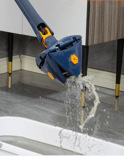 Self-turning triangular mop