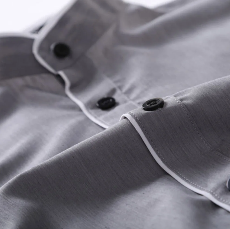 Slim-fit men's long-sleeved blouse