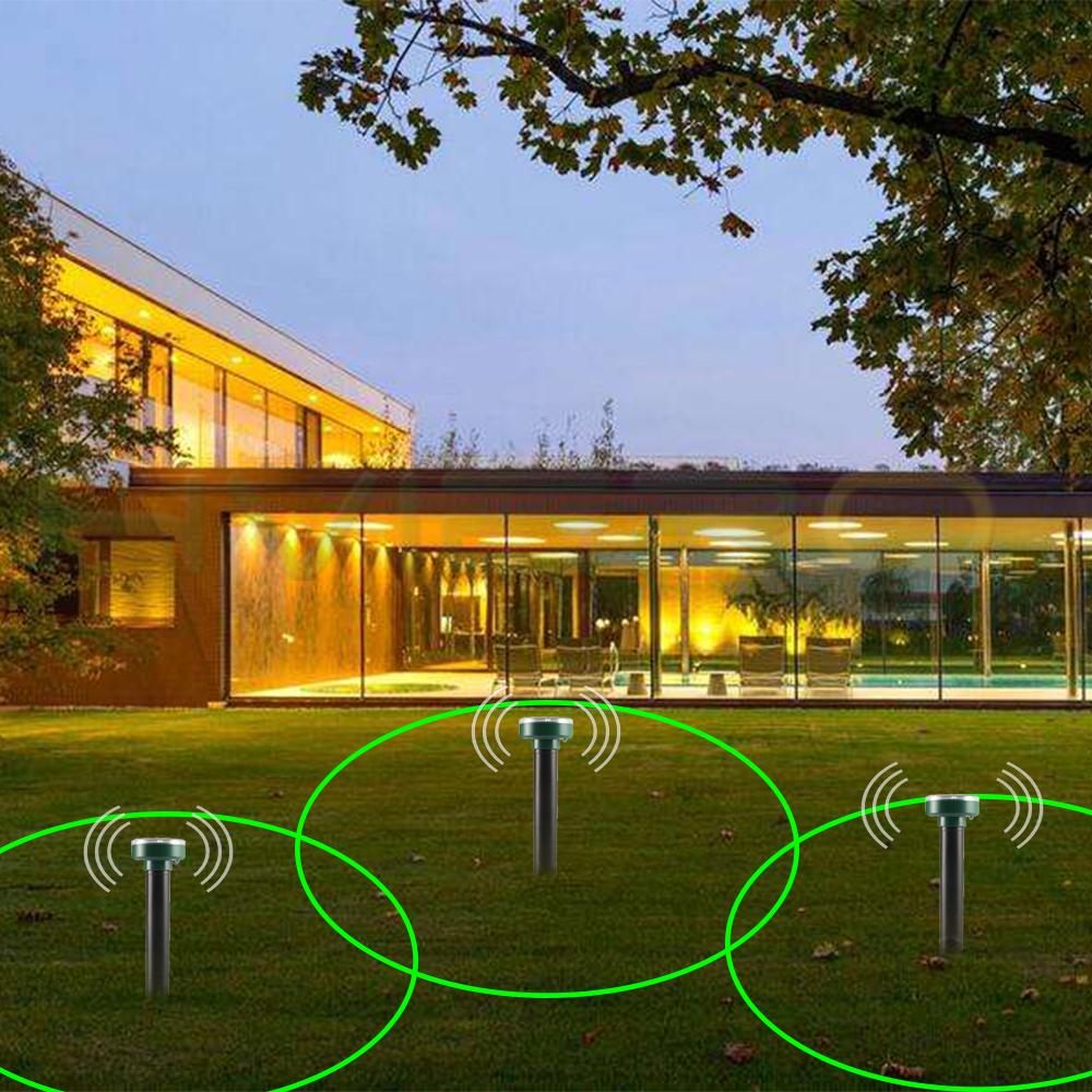 Solar-powered mole repellent