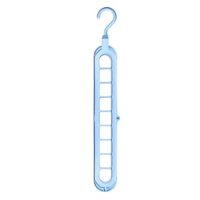 Space-saving 9-hole hanger