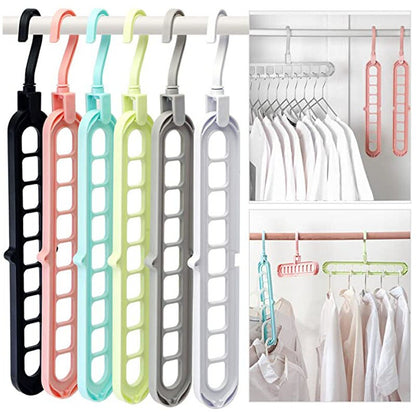 Space-saving 9-hole hanger
