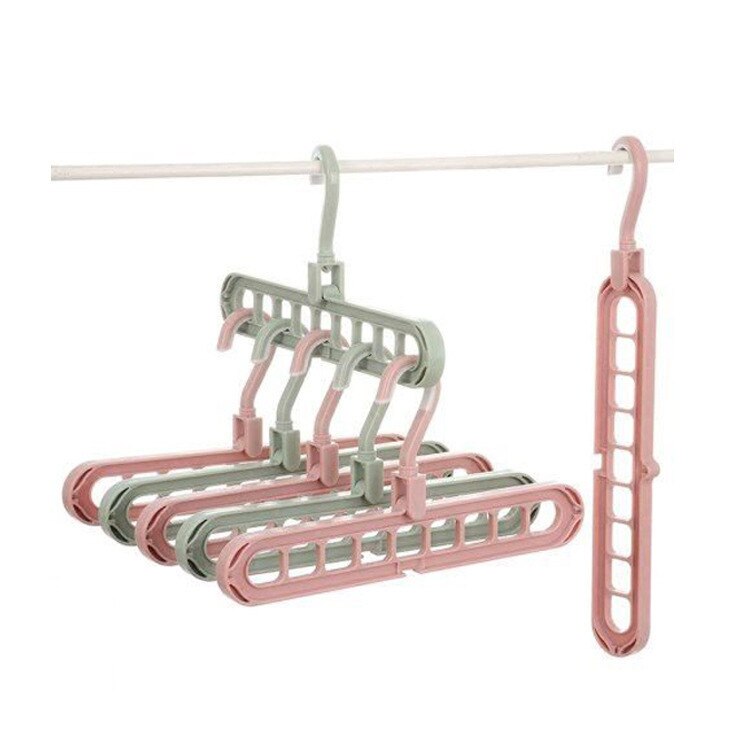 Space-saving 9-hole hanger