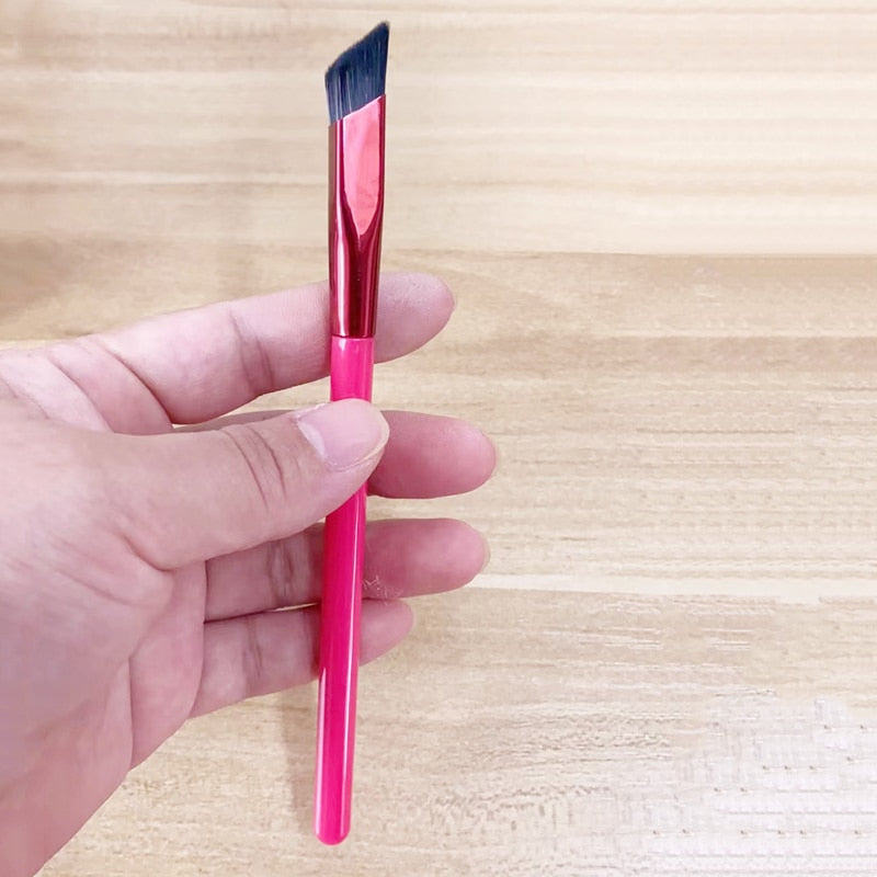 SquareTouch | Eyeshadow & Eyebrow Brush