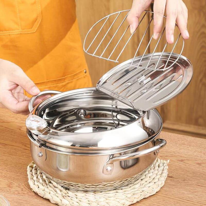 Stainless steel frying pan