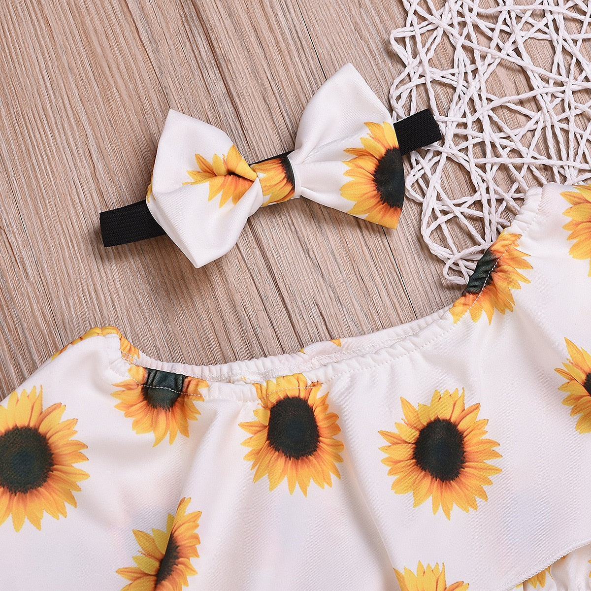 Sunflower outfit for children