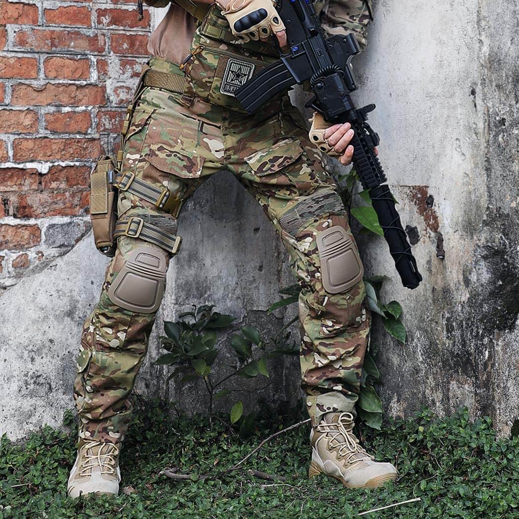 Tactical combat trousers
