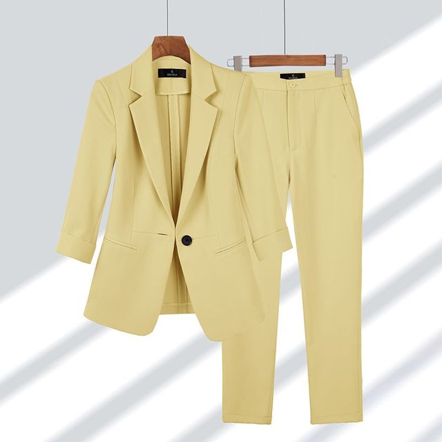 Two-piece Set Women's Blazer and Pants Elegant Fit High Quality Fabric Blend