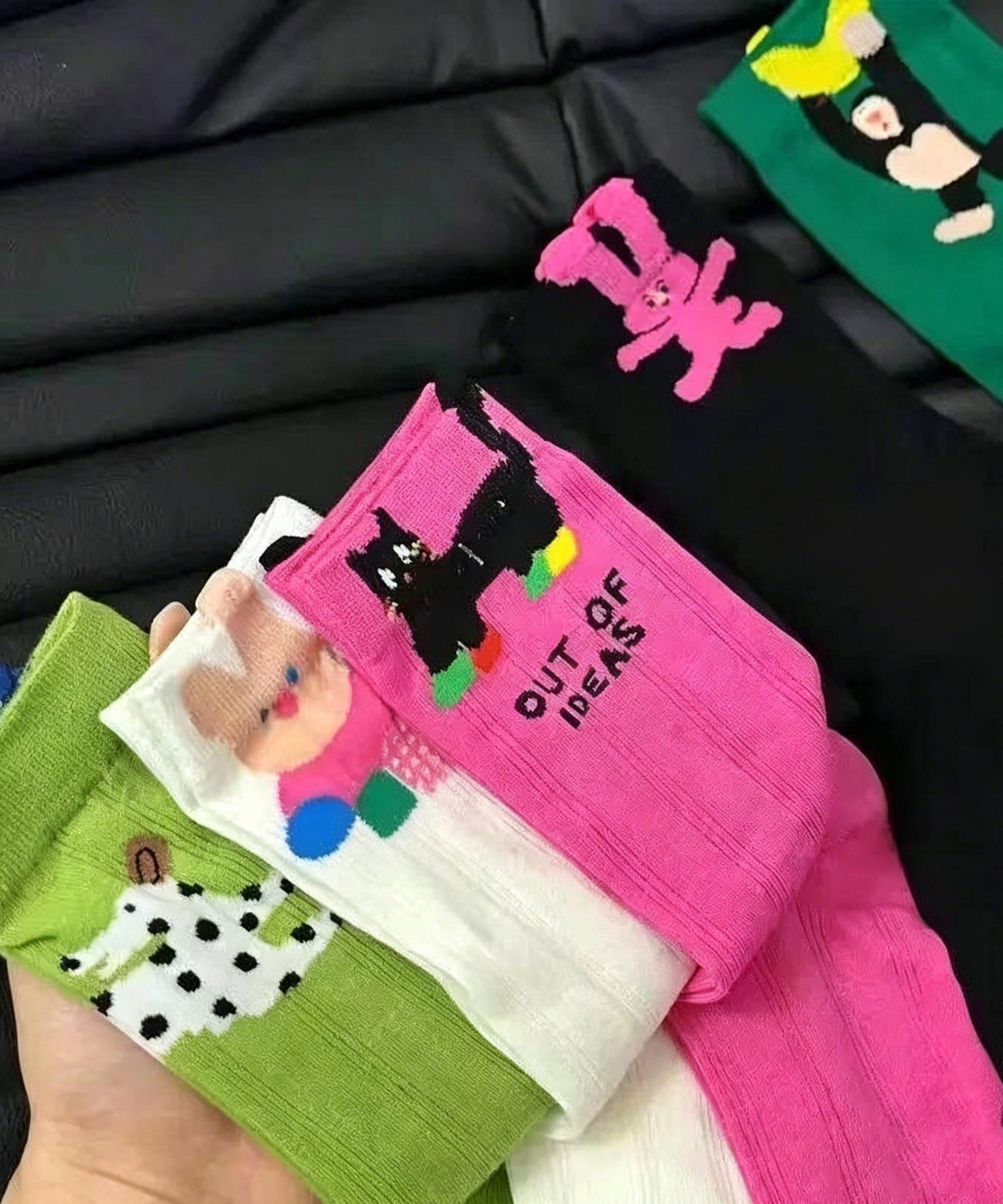 Unisex Mid Calf Socks Cartoon Design Breathable 0