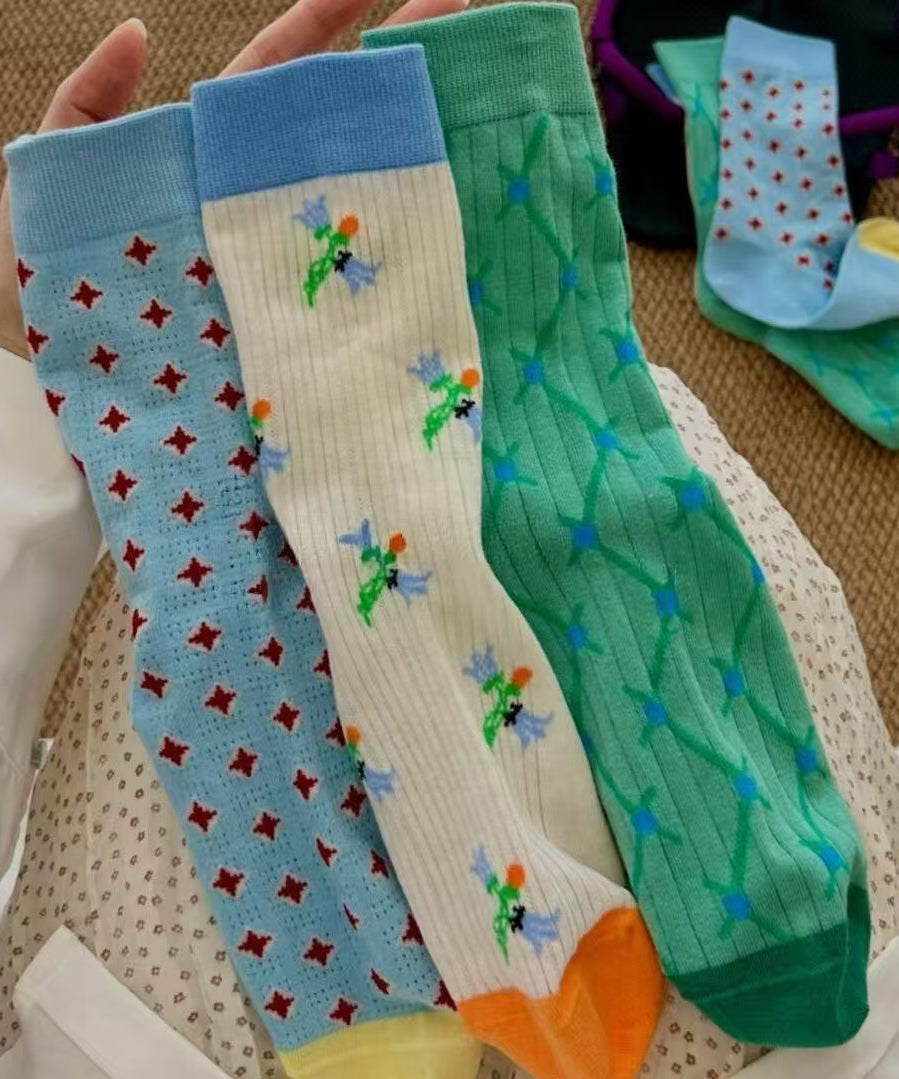 Unisex Mid Calf Socks Contrasting Design Breathable 0