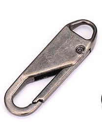 Universal removable zip puller