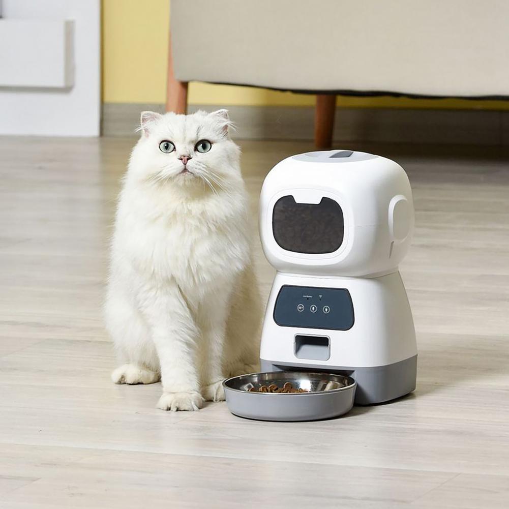 Voice recording automatic pet food