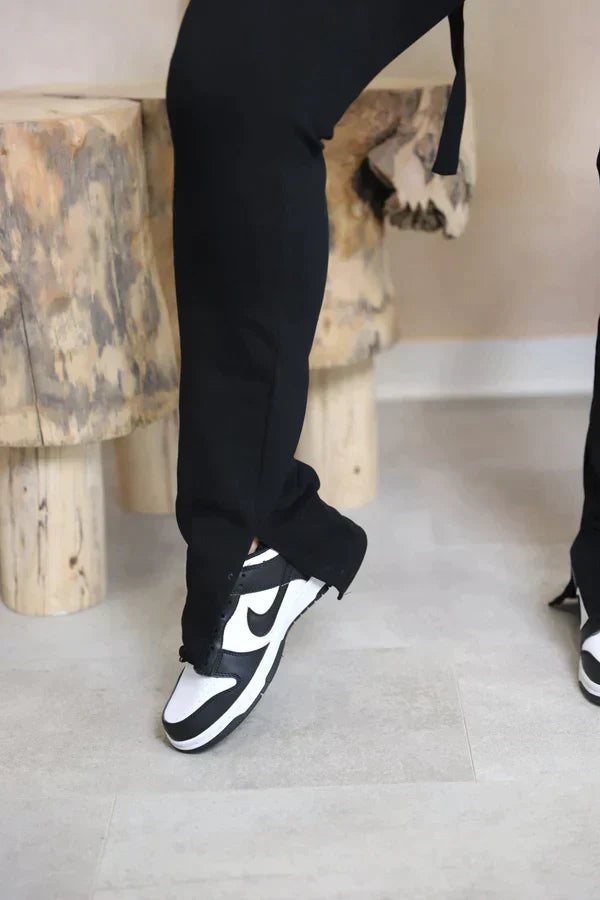 Women's Sports Pants Comfortable Fit Stretch Material