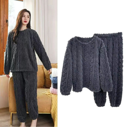 Warm fleece pyjama set for ladies