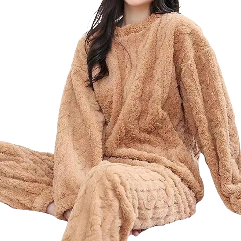 Warm fleece pyjama set for ladies