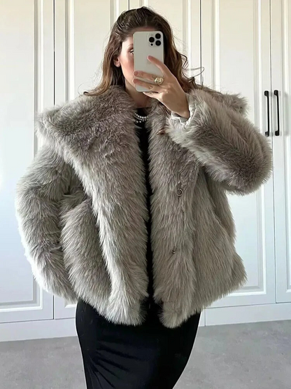 Warm plush fur coat for ladies
