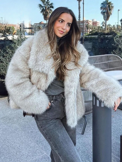 Warm plush fur coat for ladies
