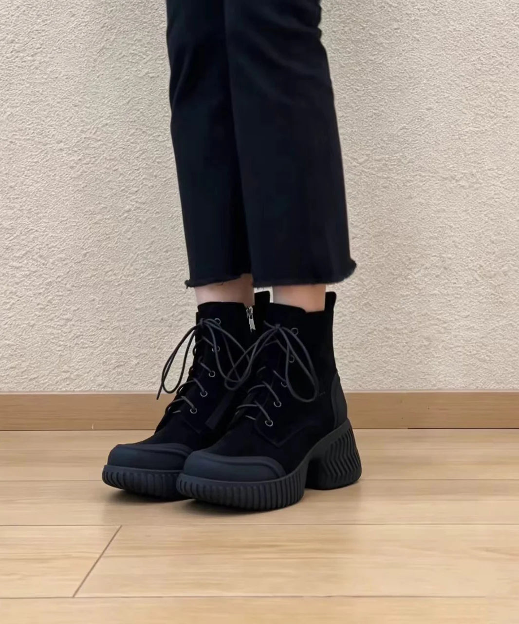 Women's Ankle Boots Lace-Up Platform with Side Zipper 4