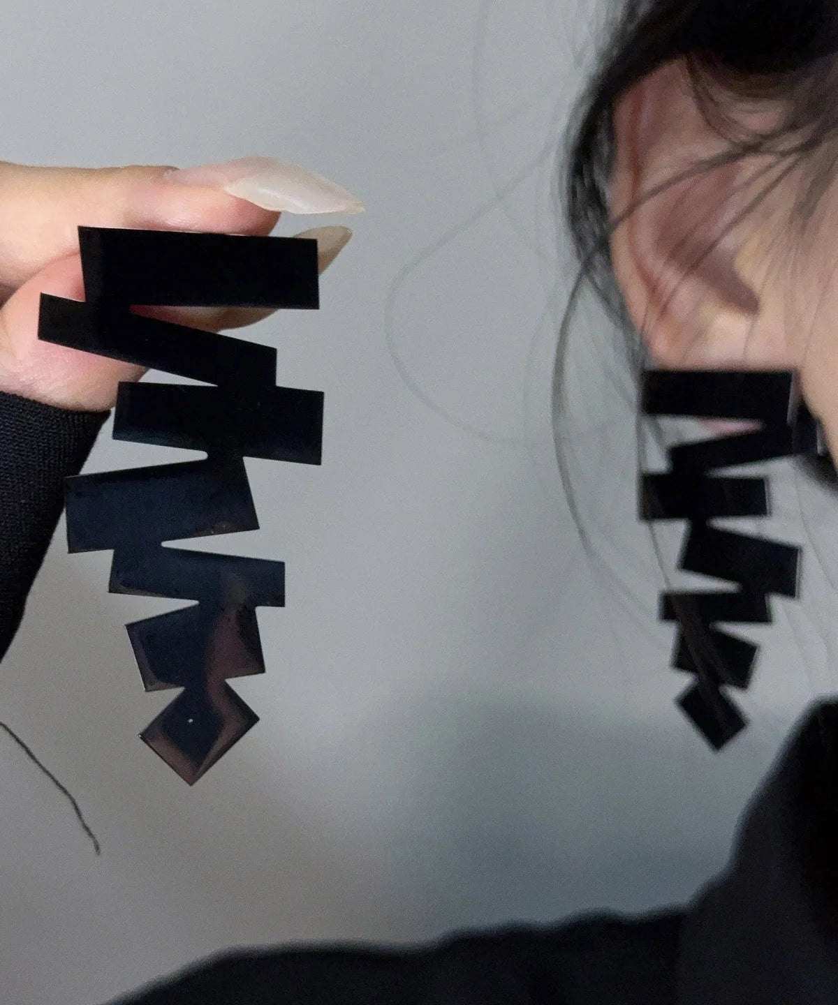 Women's Asymmetrical Drop Earrings Fashion Accessory 0