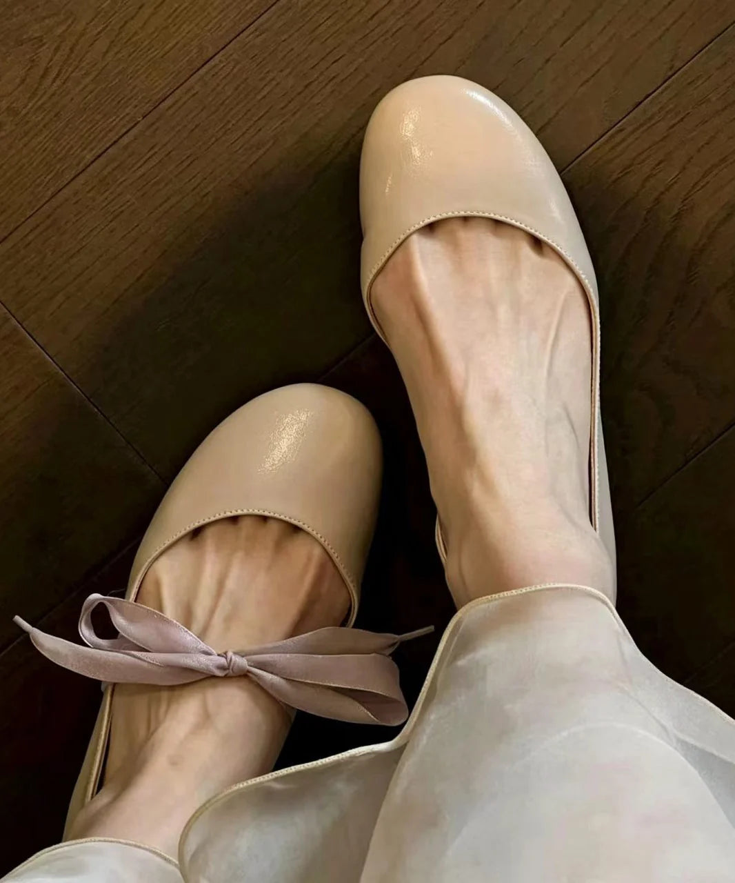 Women's Ballet Flats Round Toe with Ribbon Detail 3