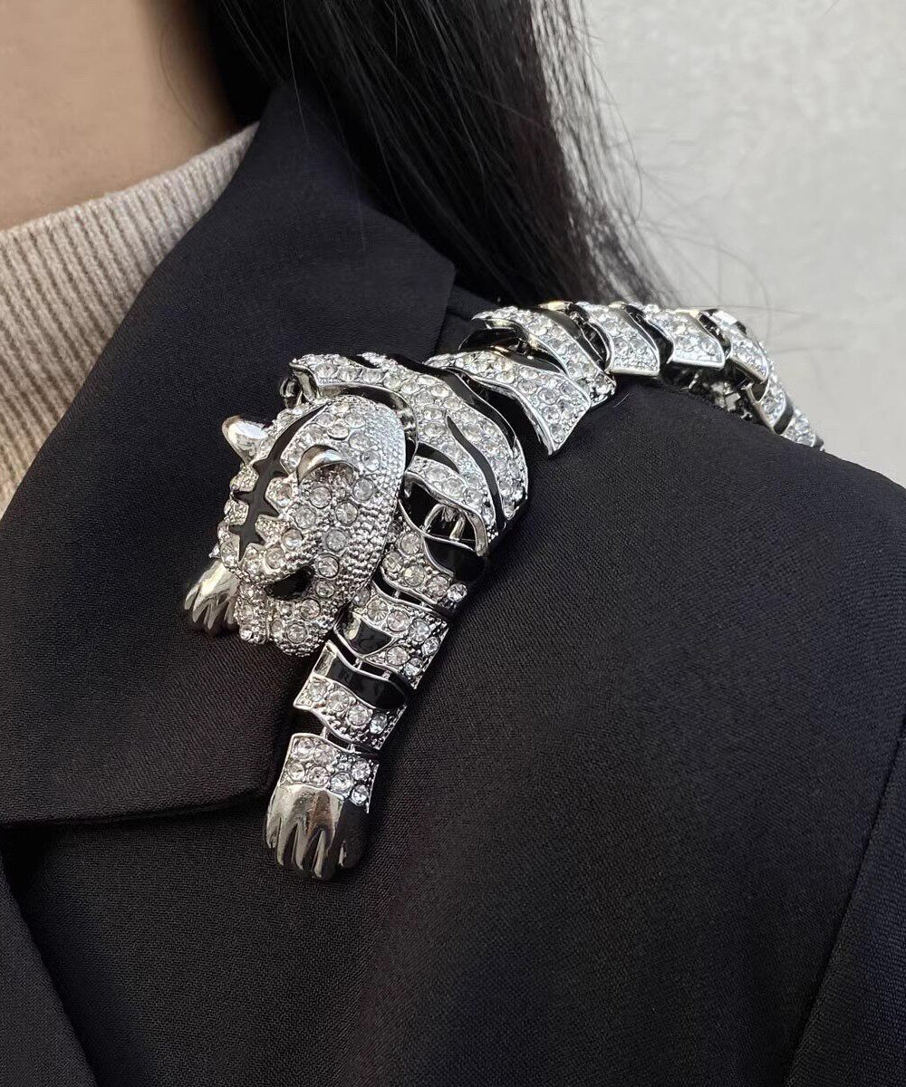 Women's Brooch Oversized Tiger Design 0