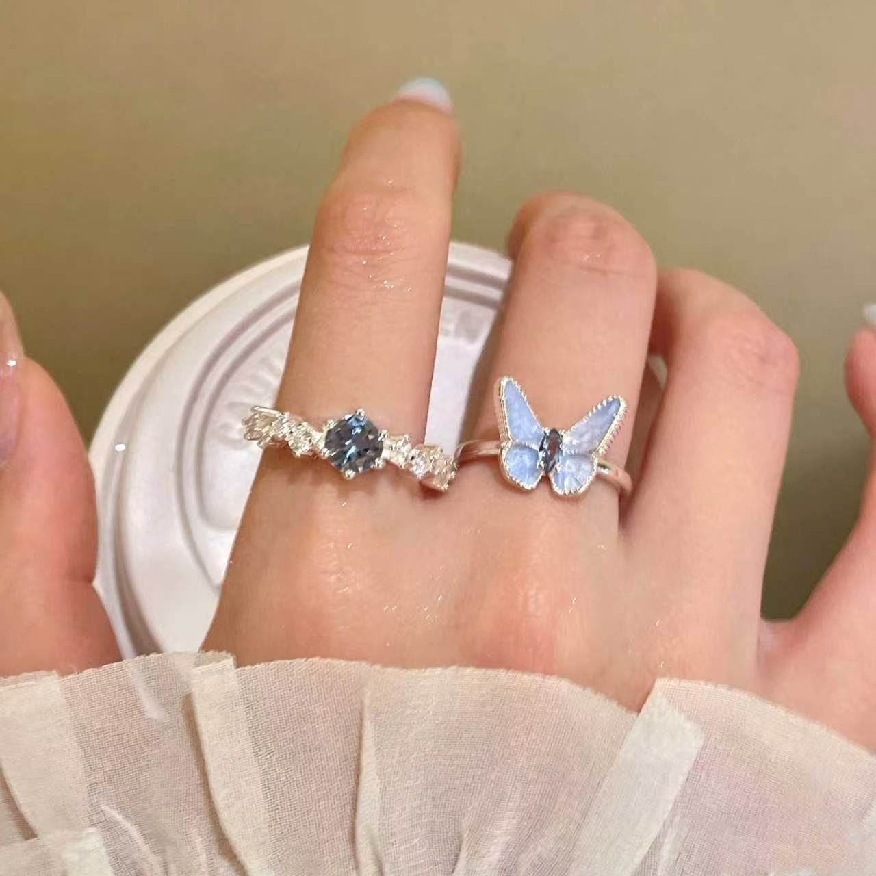 Women's Butterfly Ring Set Two-Piece Stylish 2