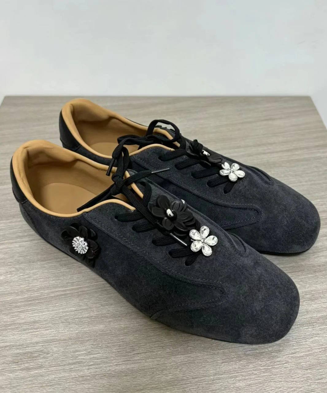 Women's Casual Flats Lace-Up Floral Design 3
