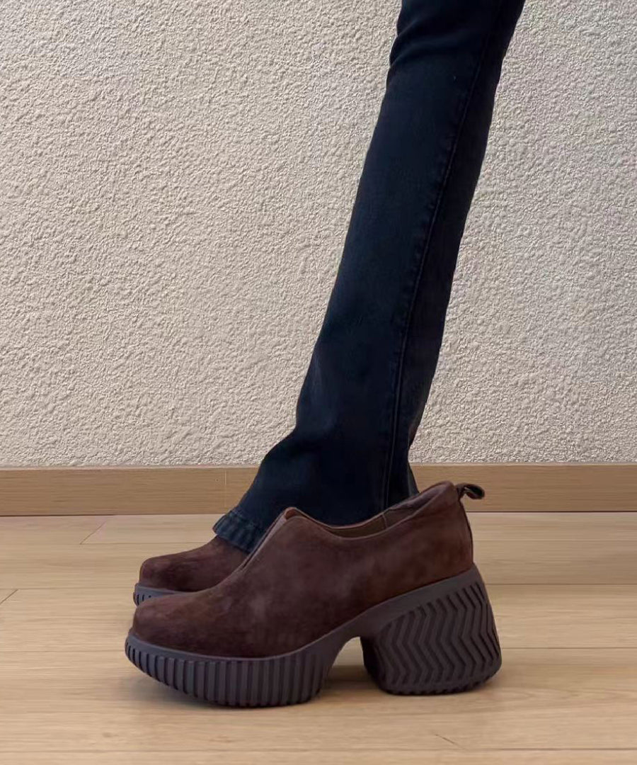 Women's Chunky Heel Round Toe Vintage Style Pumps 3