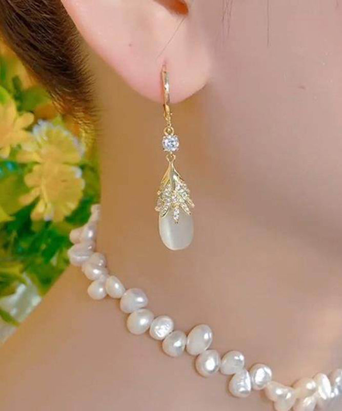 Women's Drop Earrings Cat's Eye Zircon Design 4