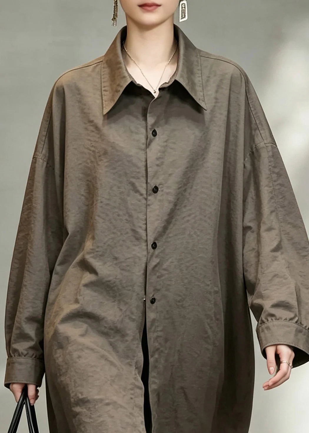 Women's Fitted Shirt Peter Pan Collar Button-Down 1